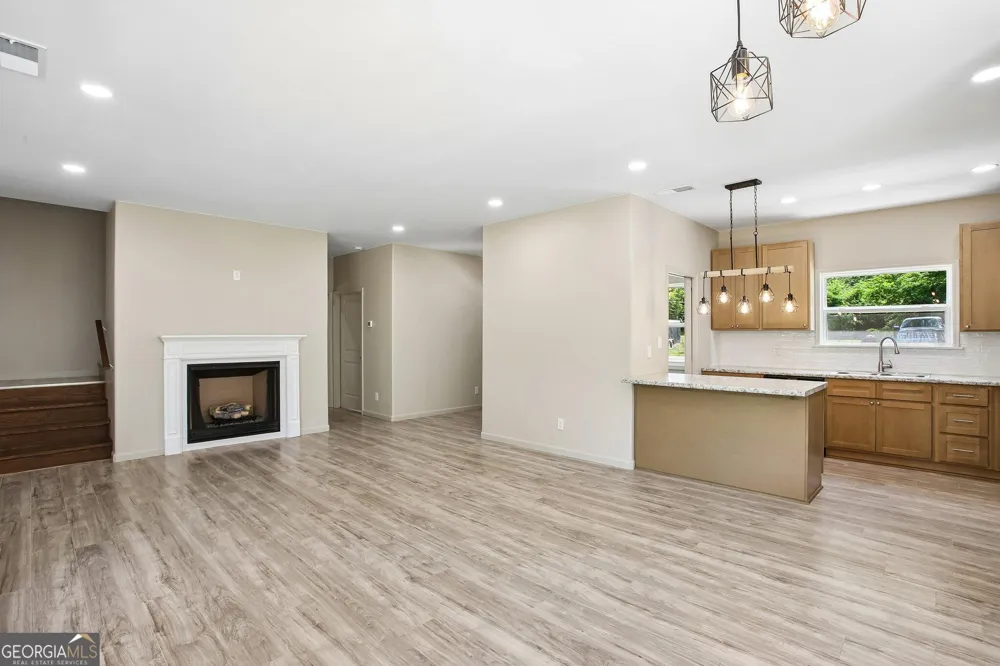 124 Johnson ST Barnesville, GA 30204