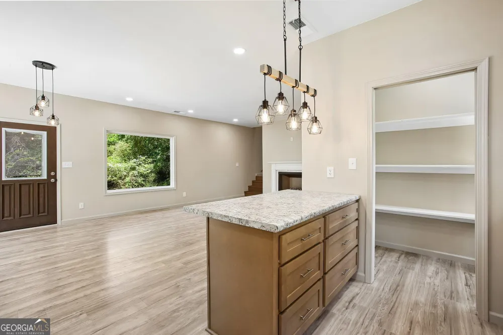 124 Johnson ST Barnesville, GA 30204