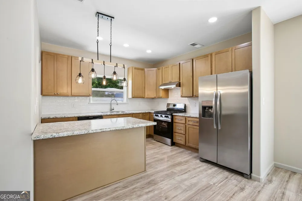 124 Johnson ST Barnesville, GA 30204