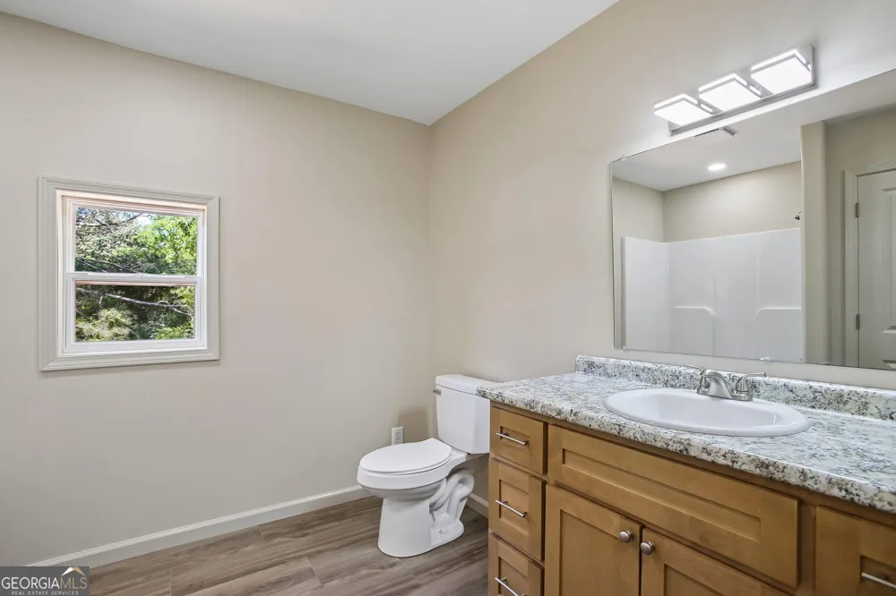 124 Johnson ST Barnesville, GA 30204