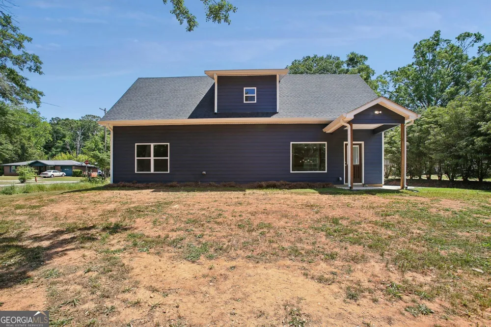 124 Johnson ST Barnesville, GA 30204