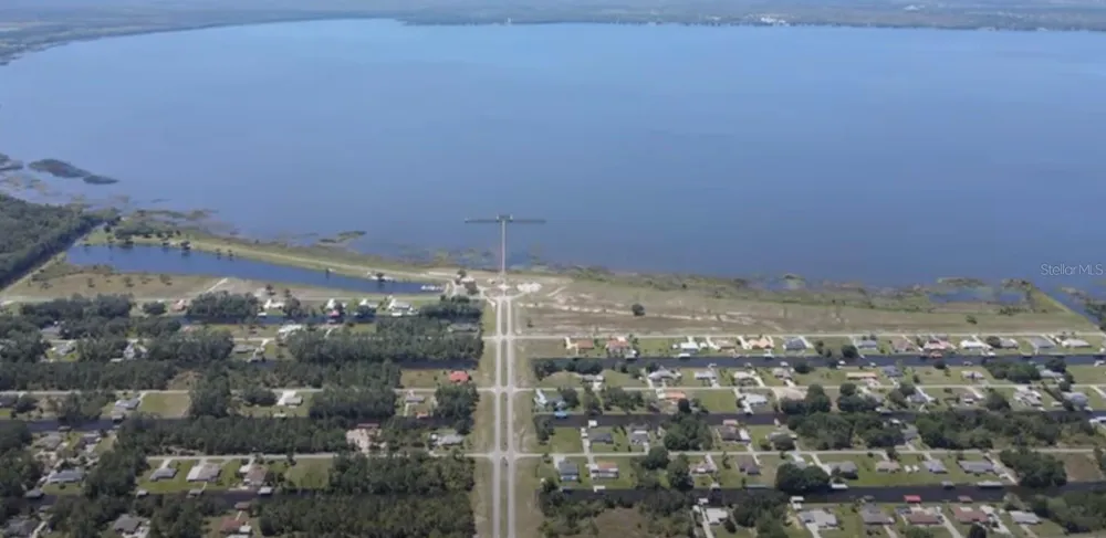 220 MAGNOLIA DRIVE Indian Lake Estates, FL 33855