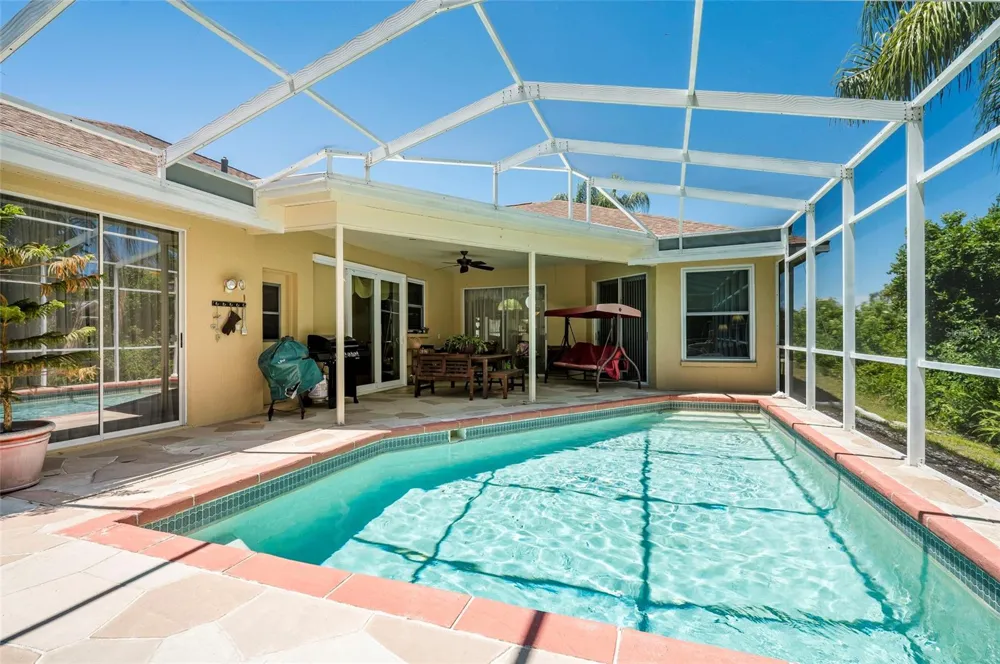 22754 MAGNOLIA TRACE BOULEVARD Lutz, FL 33549