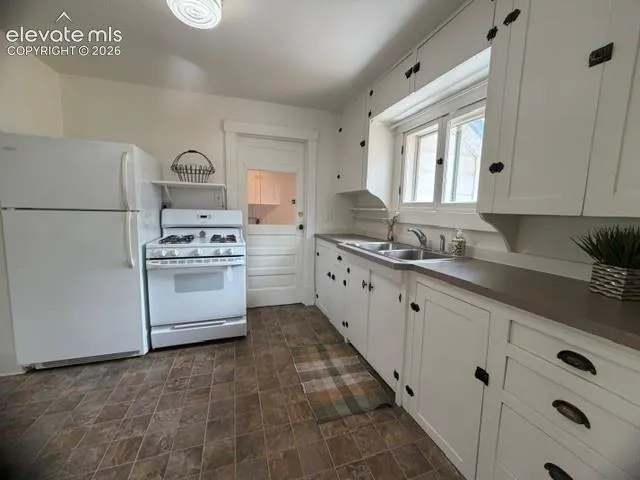 736 E San Miguel Street Colorado Springs, CO 80903