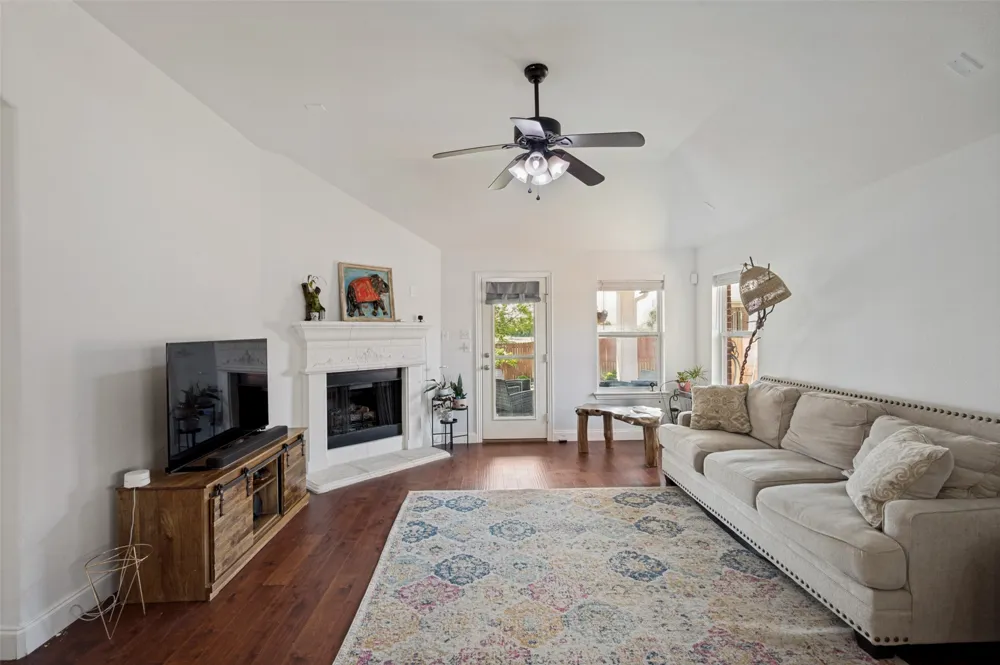 2384 Evening Song Drive Little Elm, TX 75068