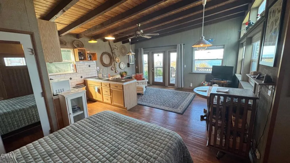 11251 Lansing Street Mendocino, CA 95460
