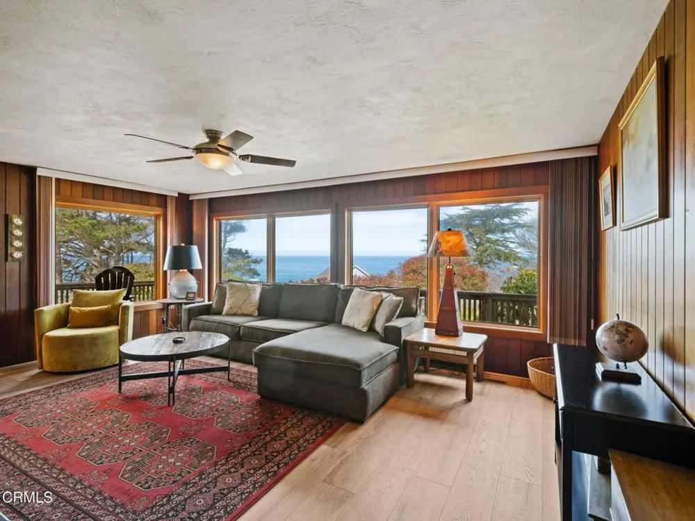 11251 Lansing Street Mendocino, CA 95460