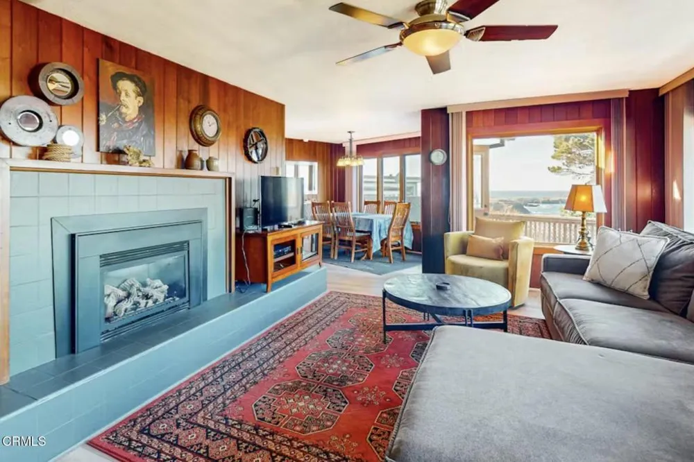 11251 Lansing Street Mendocino, CA 95460