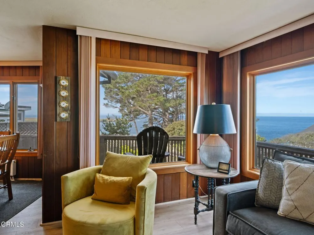11251 Lansing Street Mendocino, CA 95460