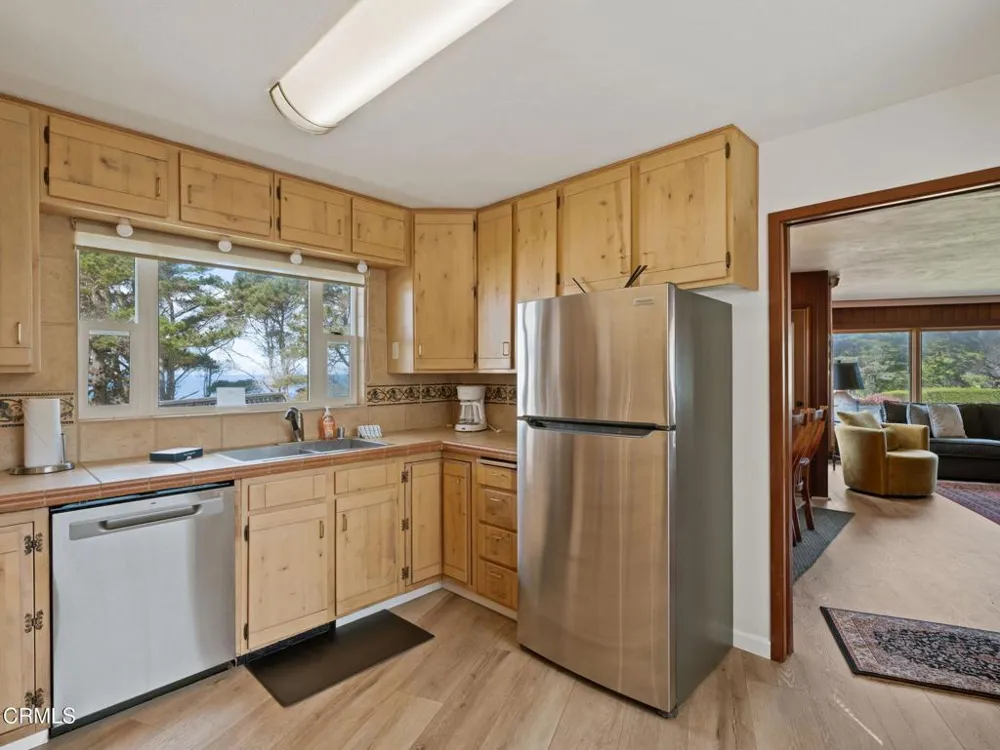 11251 Lansing Street Mendocino, CA 95460
