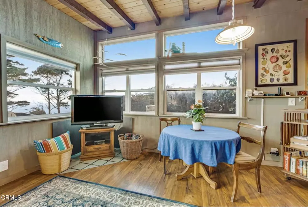 11251 Lansing Street Mendocino, CA 95460