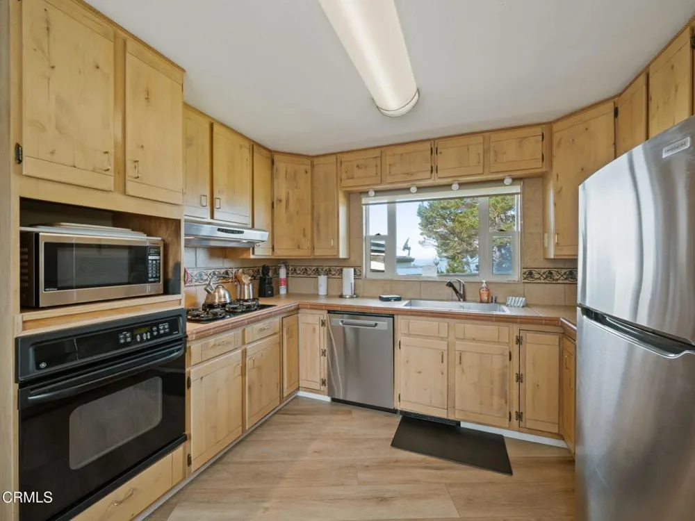11251 Lansing Street Mendocino, CA 95460