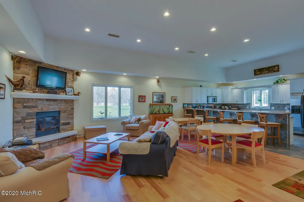 96 Diamond Point Lane New Buffalo, MI 49117