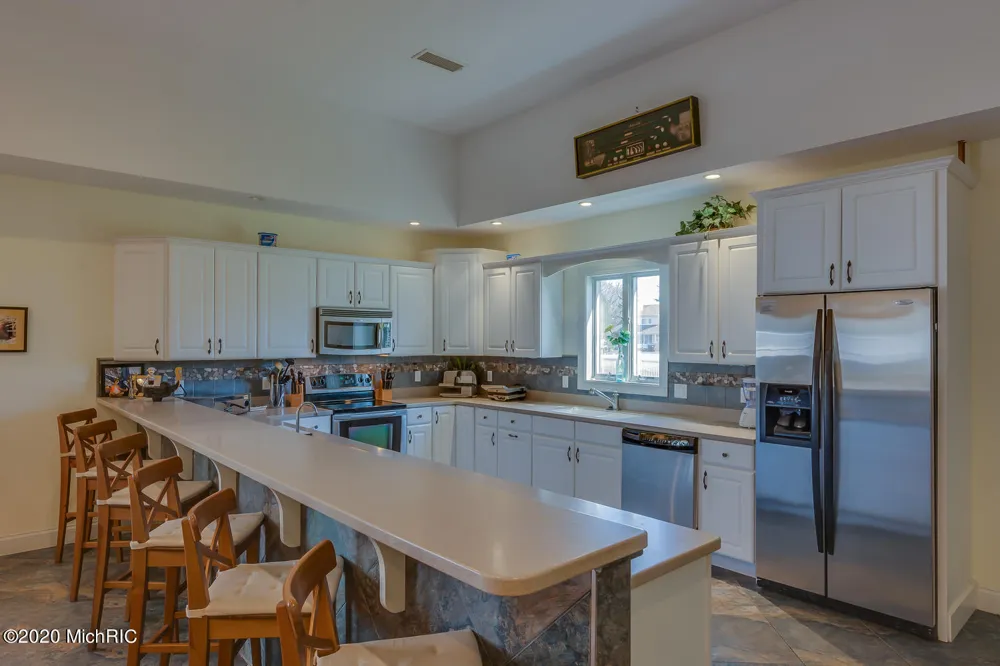 96 Diamond Point Lane New Buffalo, MI 49117