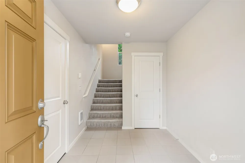 314 Chelan Avenue NE Renton, WA 98059