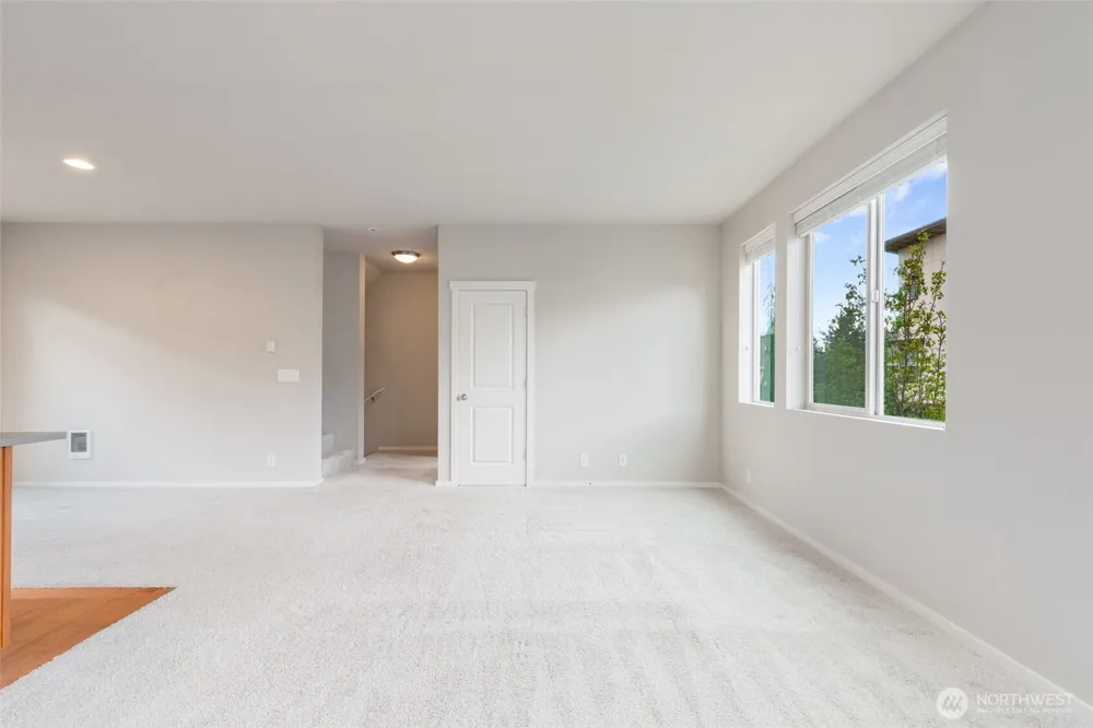 314 Chelan Avenue NE Renton, WA 98059