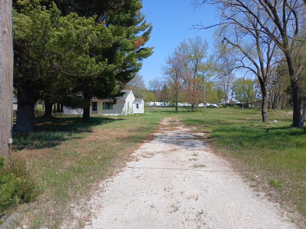 76 Meyers Road Ludington, MI 49431