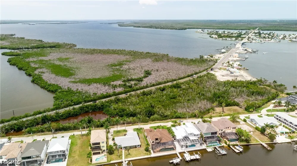 Shoreview Drive Matlacha, FL 33993