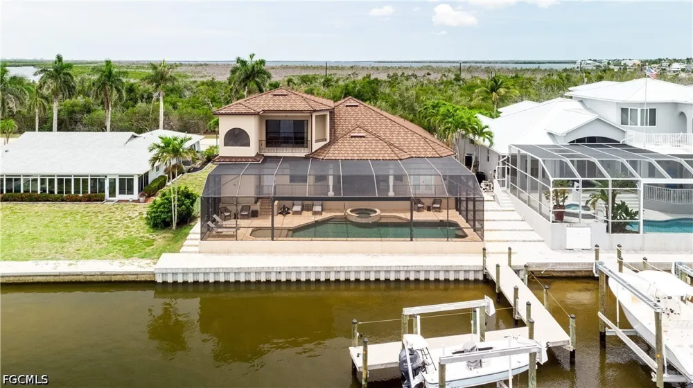 Shoreview Drive Matlacha, FL 33993
