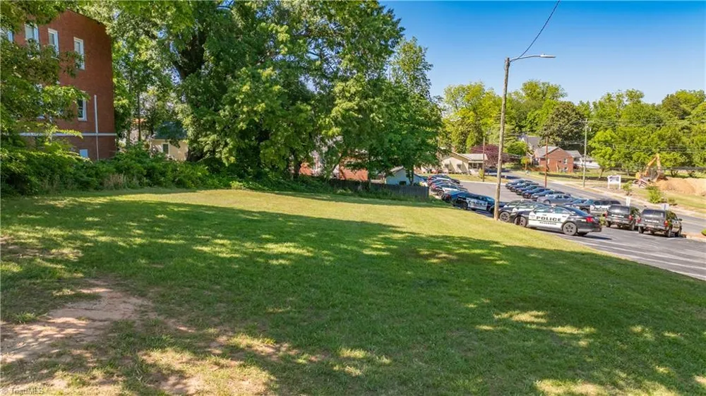 163 E Academy Street Asheboro, NC 27203