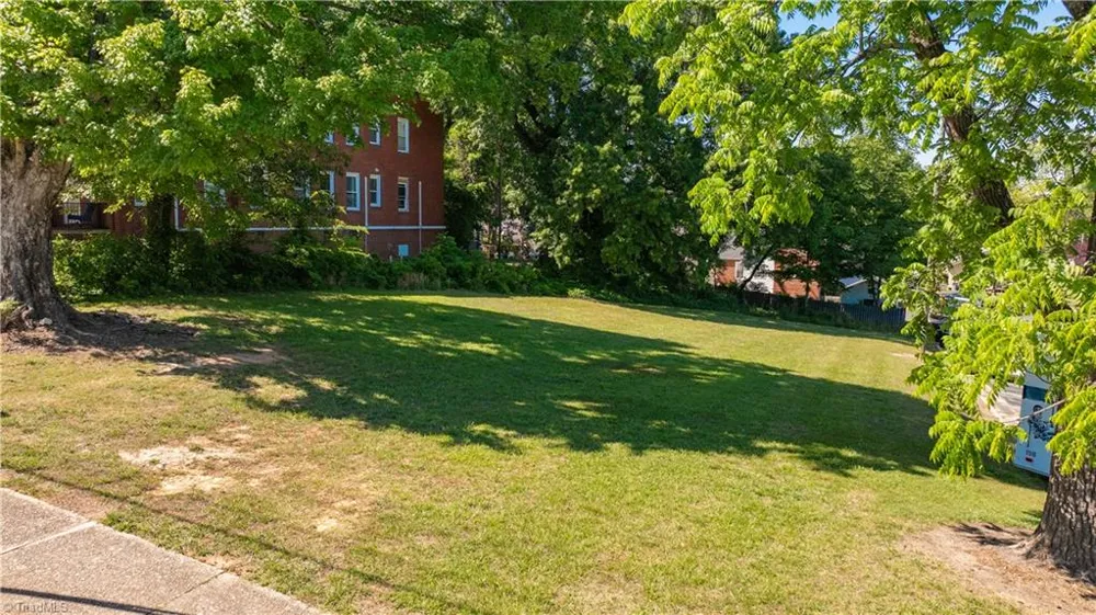 163 E Academy Street Asheboro, NC 27203