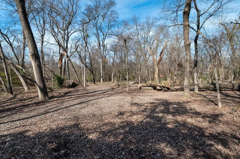 5215 COUNTY ROAD 277 Melissa, TX 75454