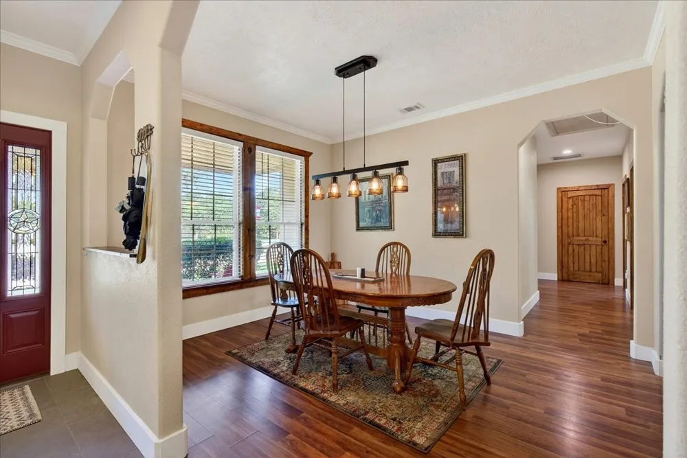 11591 Fm 59 Athens, TX 75751