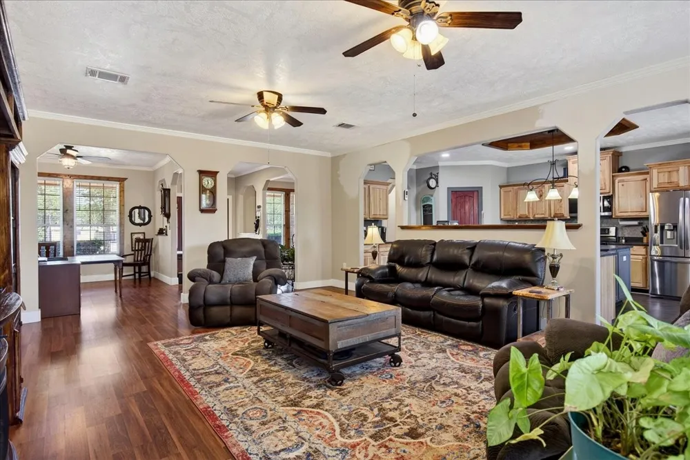 11591 Fm 59 Athens, TX 75751