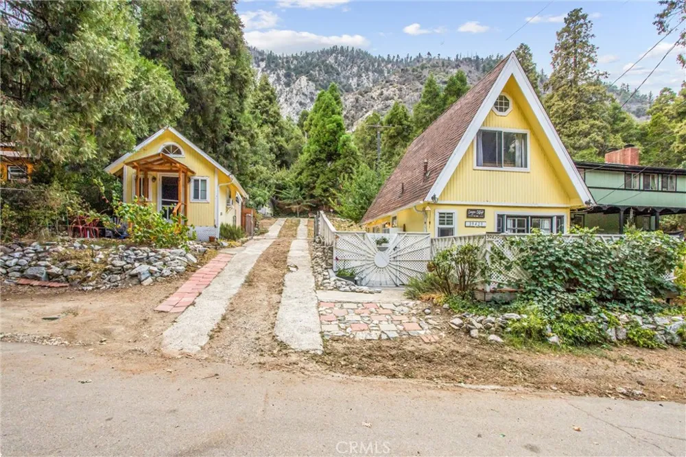 39429 Canyon Drive Forest Falls, CA 92339