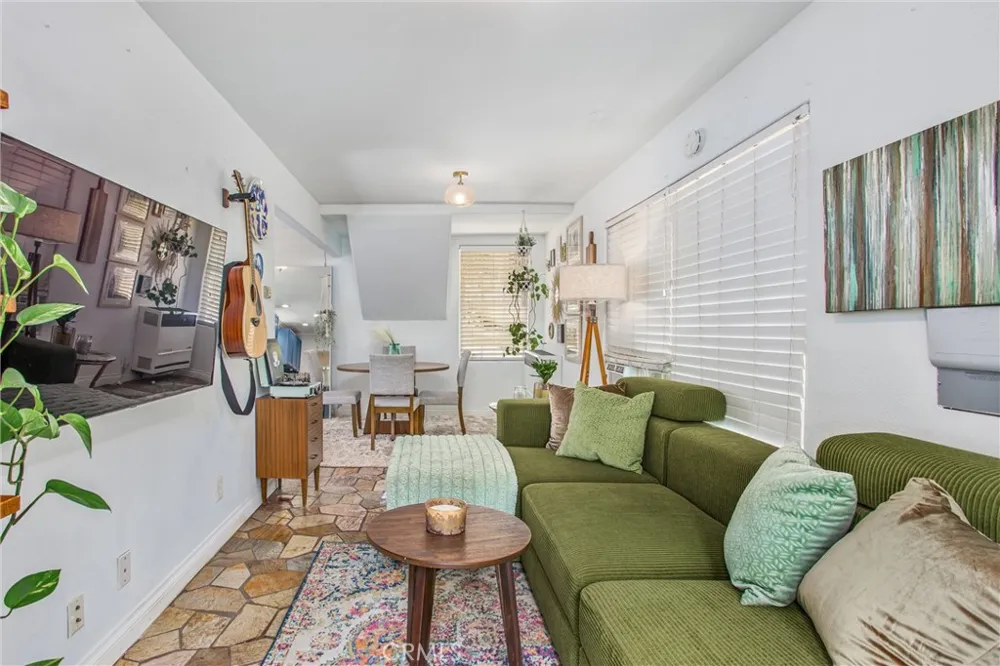 39429 Canyon Drive Forest Falls, CA 92339