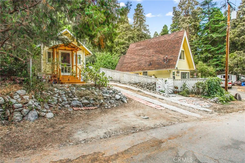39429 Canyon Drive Forest Falls, CA 92339