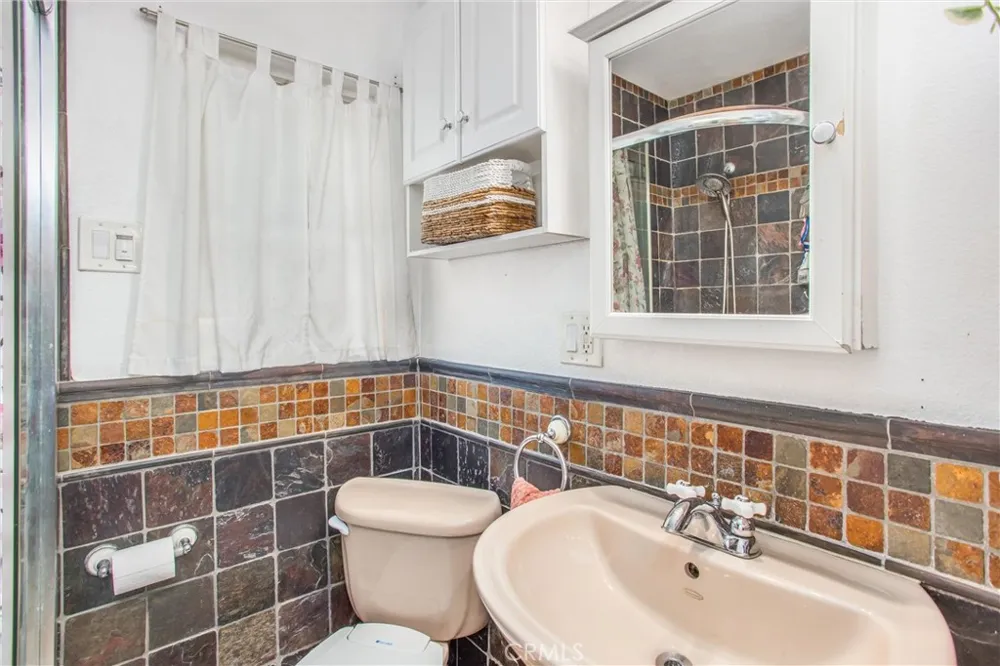 39429 Canyon Drive Forest Falls, CA 92339