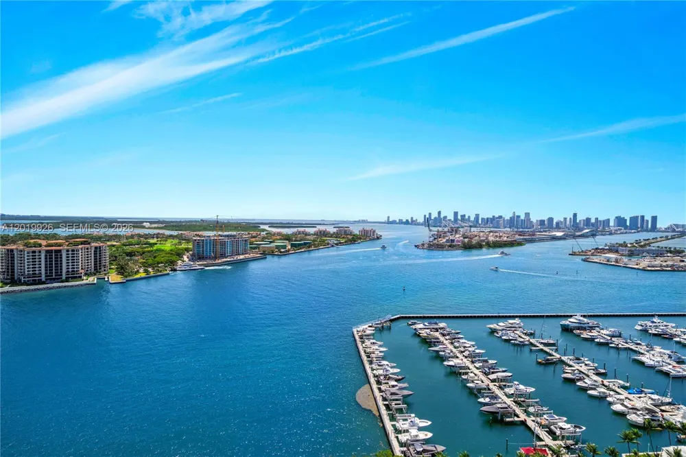 800 S Pointe Dr #Penthouse 2204 Miami Beach, FL 33139