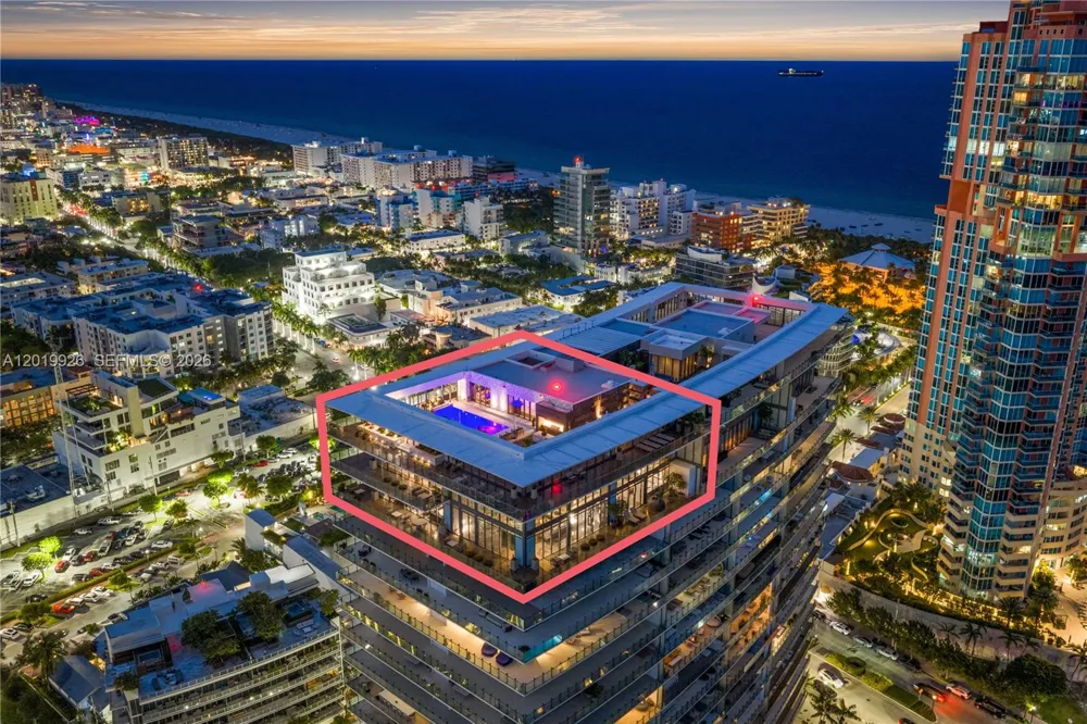 800 S Pointe Dr #Penthouse 2204 Miami Beach, FL 33139