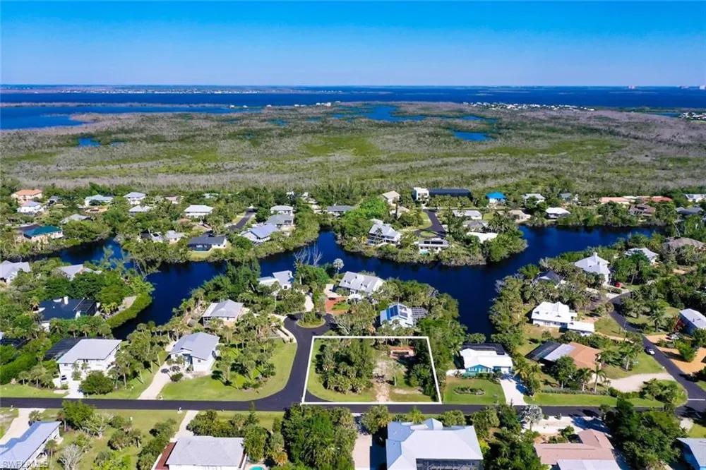 1653 Bunting Lane Sanibel, FL 33957