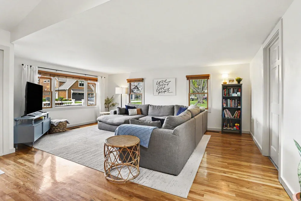545 Lake Drive Ovid Township, MI 49036