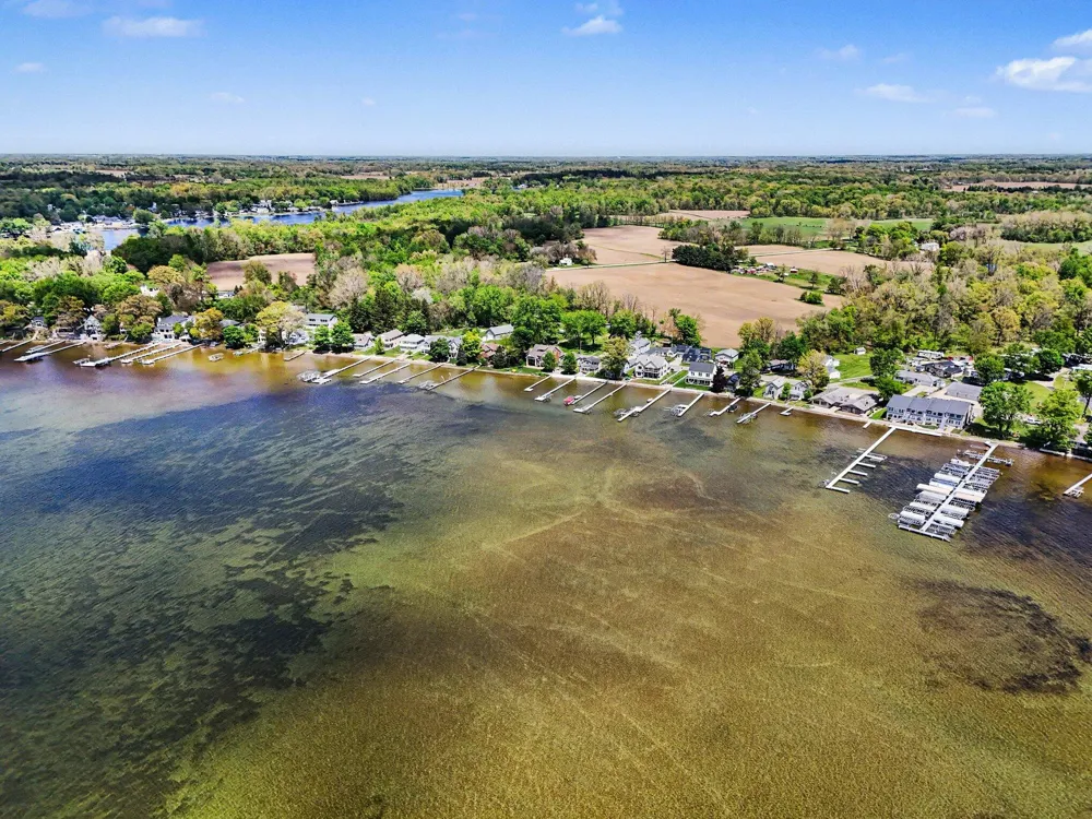545 Lake Drive Ovid Township, MI 49036