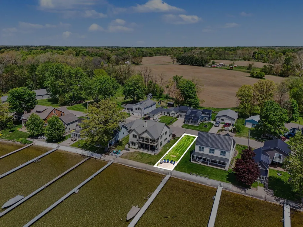 545 Lake Drive Ovid Township, MI 49036
