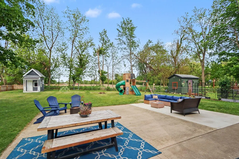 545 Lake Drive Ovid Township, MI 49036