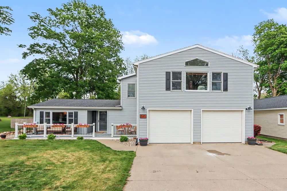 545 Lake Drive Ovid Township, MI 49036