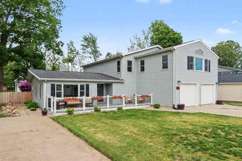 545 Lake Drive