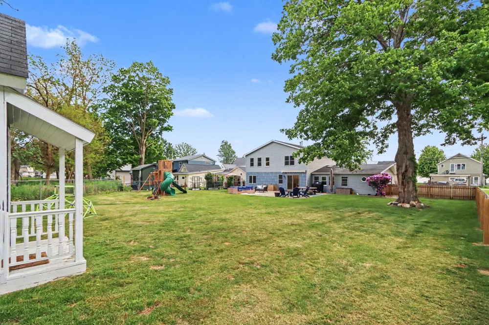 545 Lake Drive Ovid Township, MI 49036