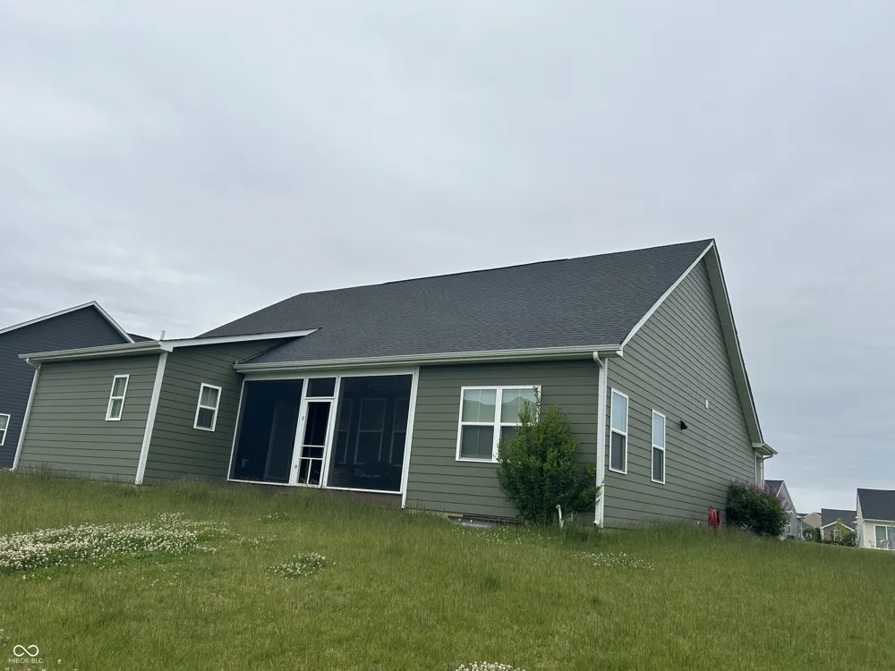 298 Larimar Drive Whiteland, IN 46184