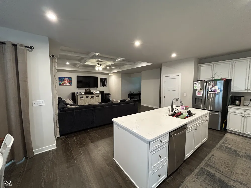 298 Larimar Drive Whiteland, IN 46184