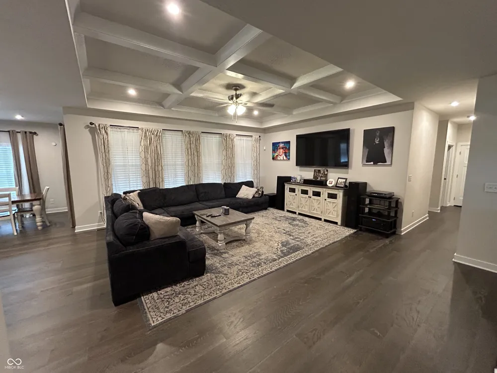 298 Larimar Drive Whiteland, IN 46184