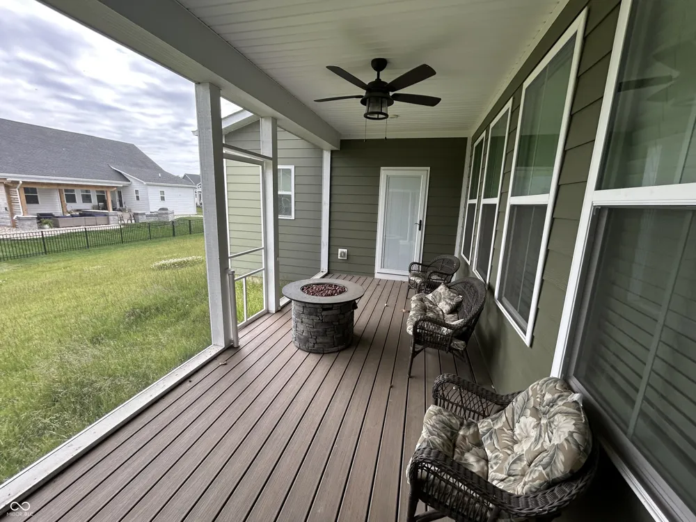 298 Larimar Drive Whiteland, IN 46184