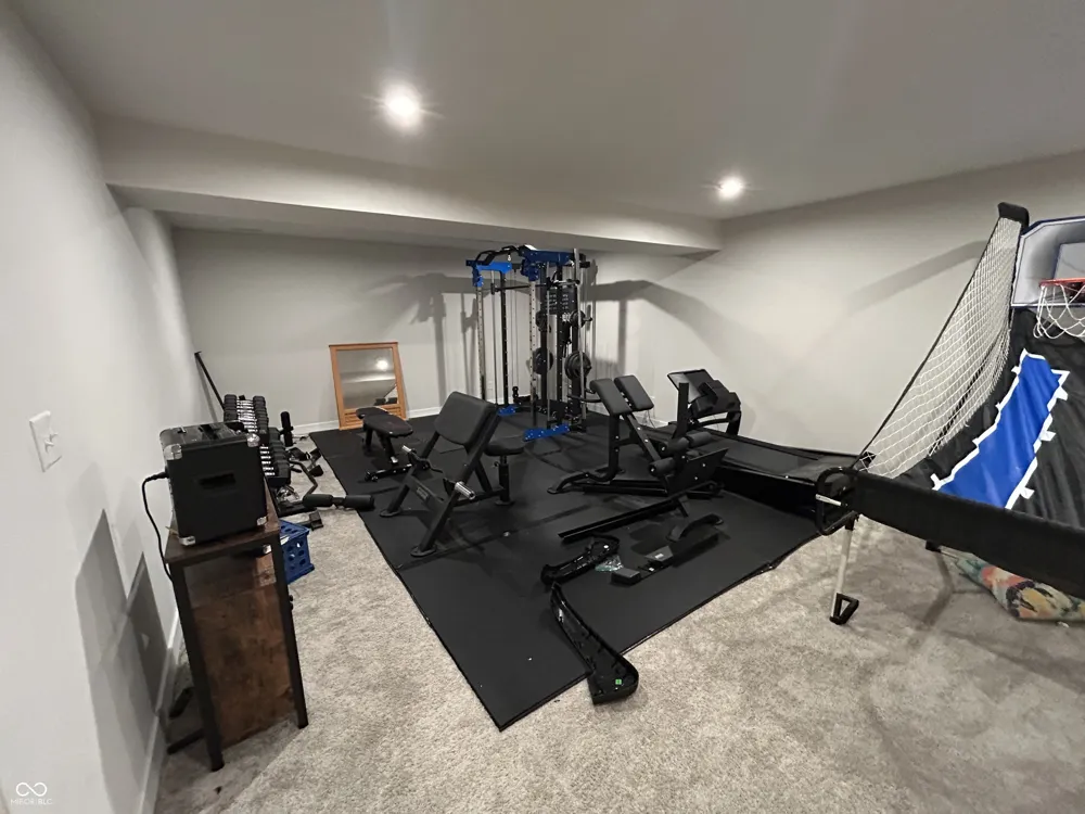 298 Larimar Drive Whiteland, IN 46184