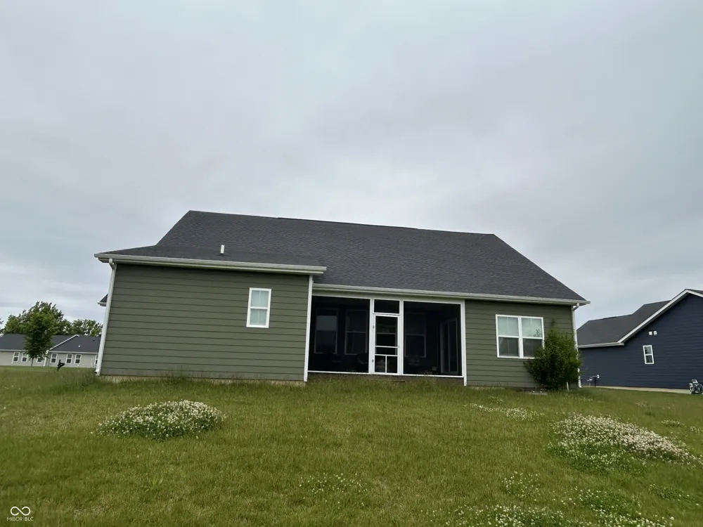 298 Larimar Drive Whiteland, IN 46184