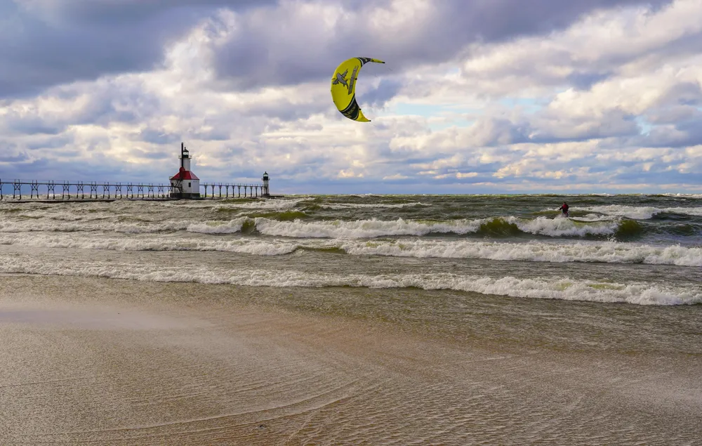 1401 Whispering Trail Benton Harbor, MI 49022