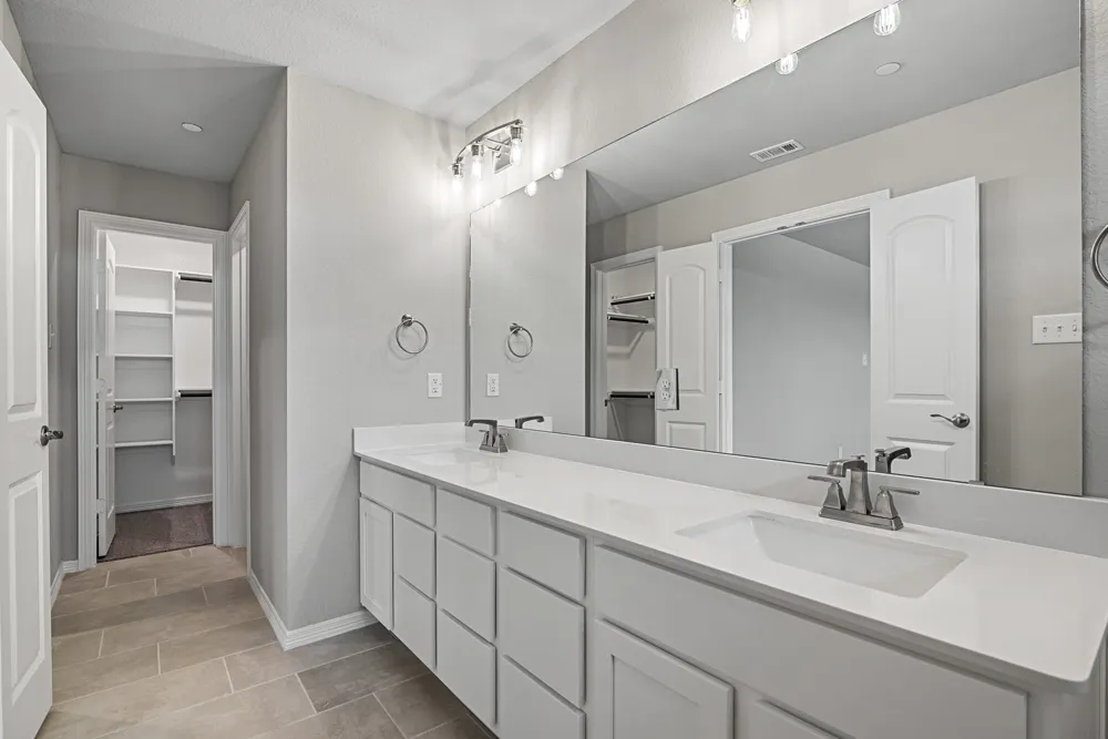 253 Territory Trail #20 Fort Worth, TX 76120